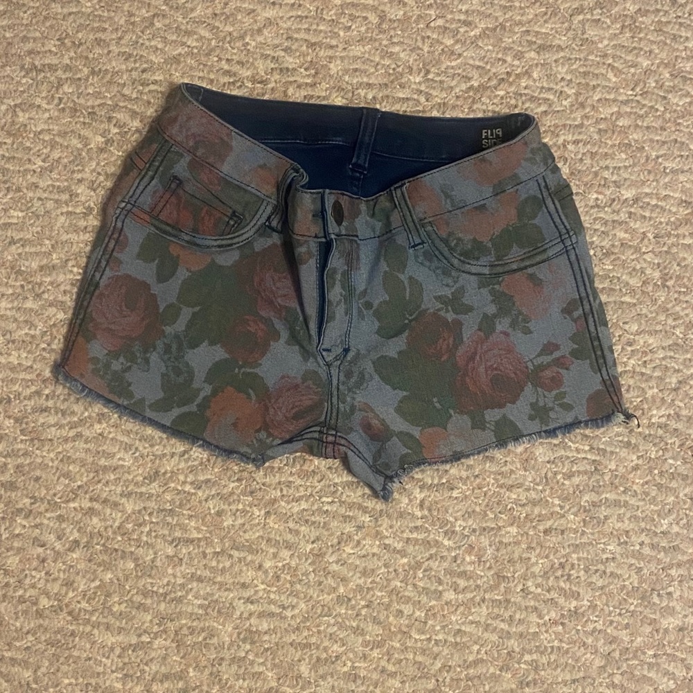 W14.5-17 Reversible jeans shorts